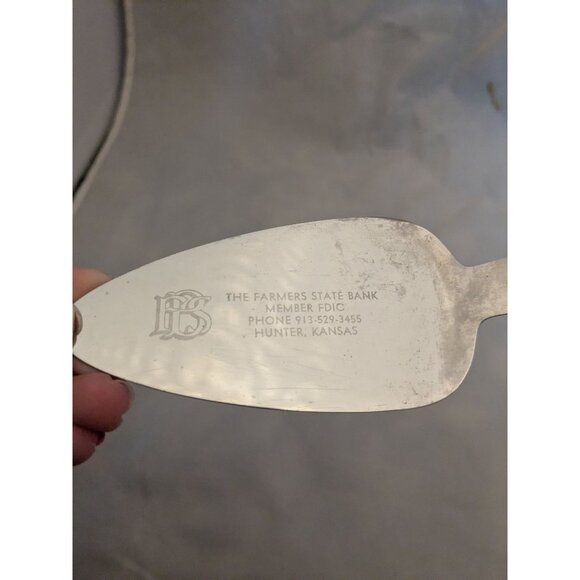 Stainless Steel #2 Pie Spatula Server 8 1/4" Wood Handle Japan - Picture 8 of 9